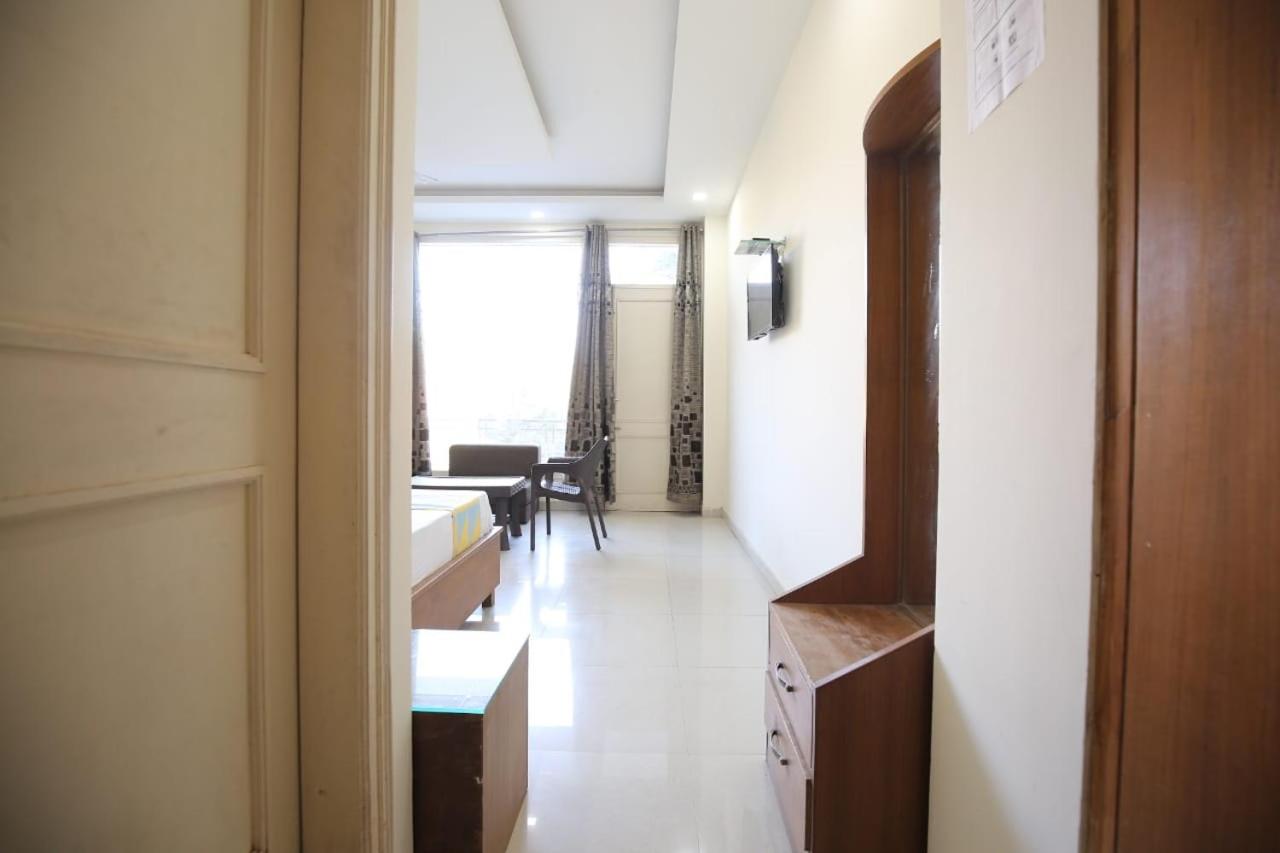 Sky Home Train View Kasauli Exterior foto